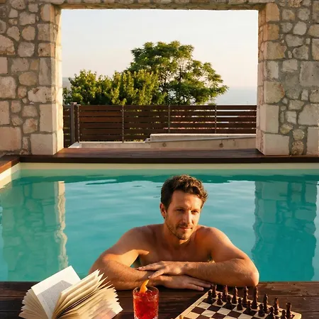 Accessible Katoi Villa Angón